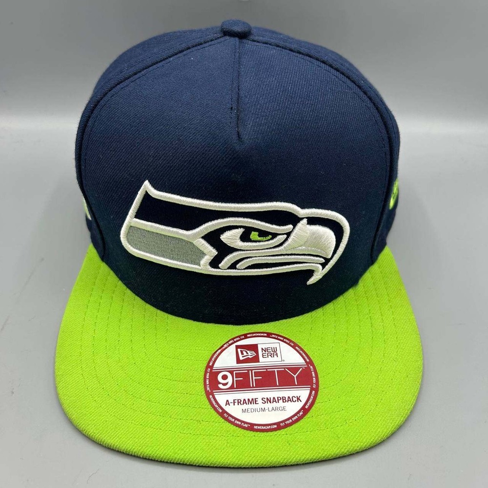 Seattle Seahawks NFL Hat Men M-L Blue Green 9Fifty New Era Snap Back Cap